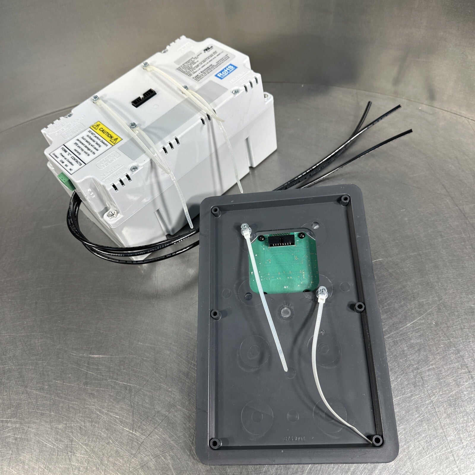 New Eaton SPD250400Y2B SPD Series Surge Protective Device  (BIN7.1.2-5)