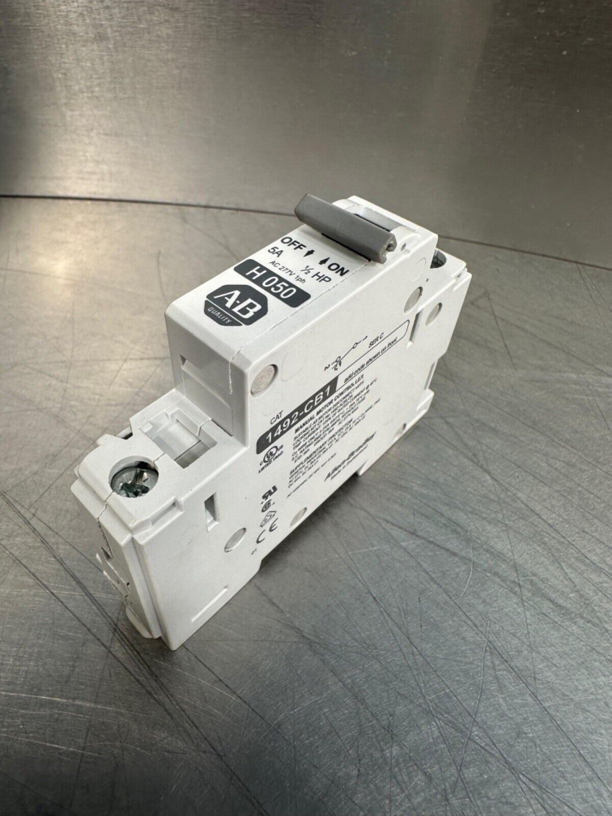 Allen-Bradley 1492-CB1 H050 Series C - 5A Circuit Breaker       (4B-27)