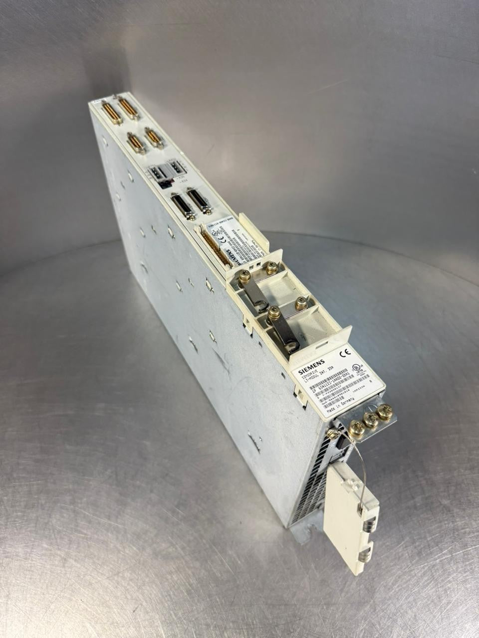 Siemens 6SN1123-1AA00-0BA1 Simodrive / 6SN1118-0DM23-0AA0         (12.5.1)