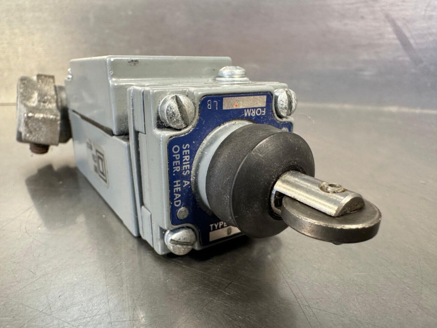 Square D 9007C54B2 Ser.A Limit Switch (6E-12)