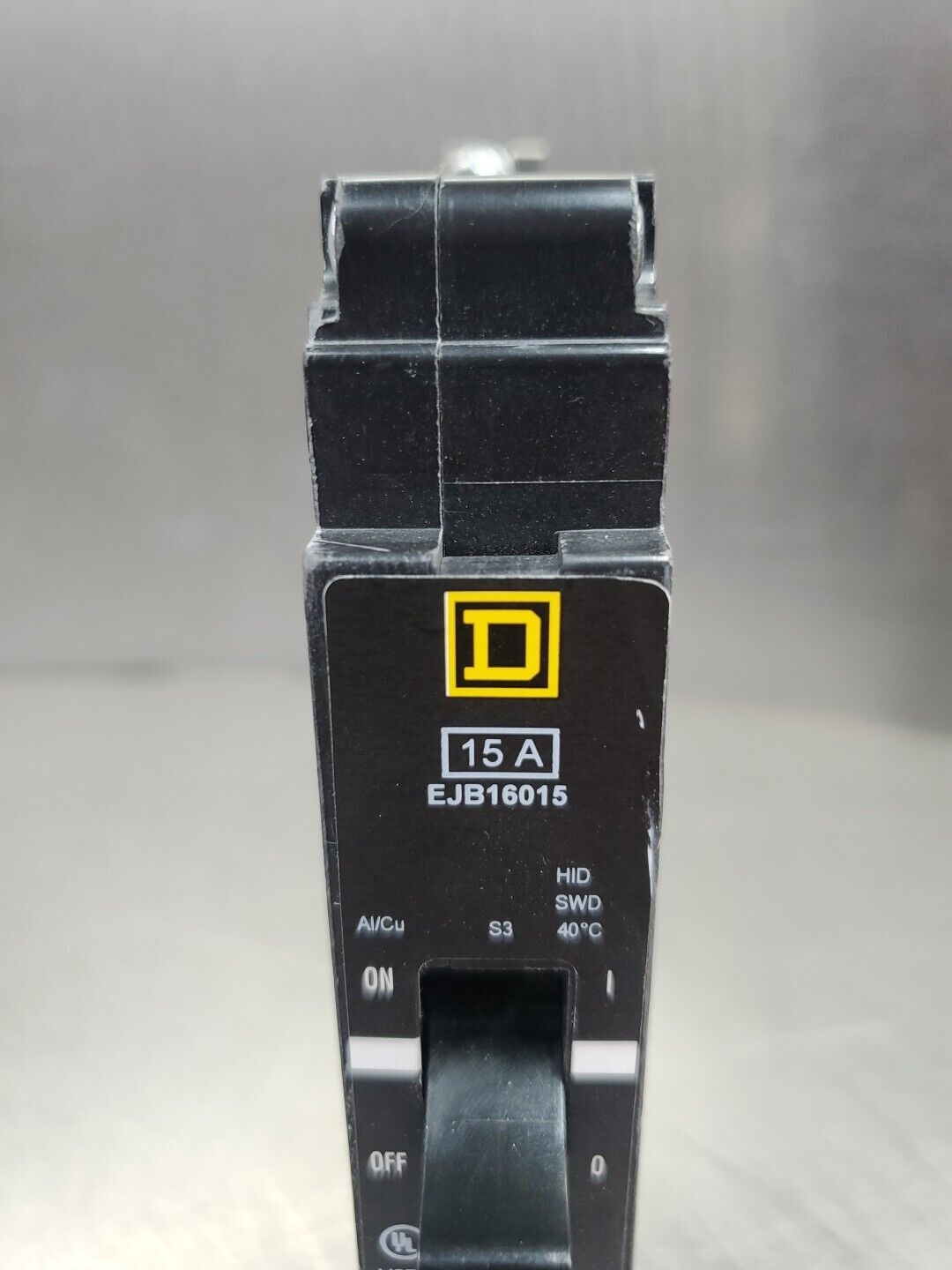 SQUARE D EJB16015 15A 347V CIRCUIT BREAKER.                                4E-36
