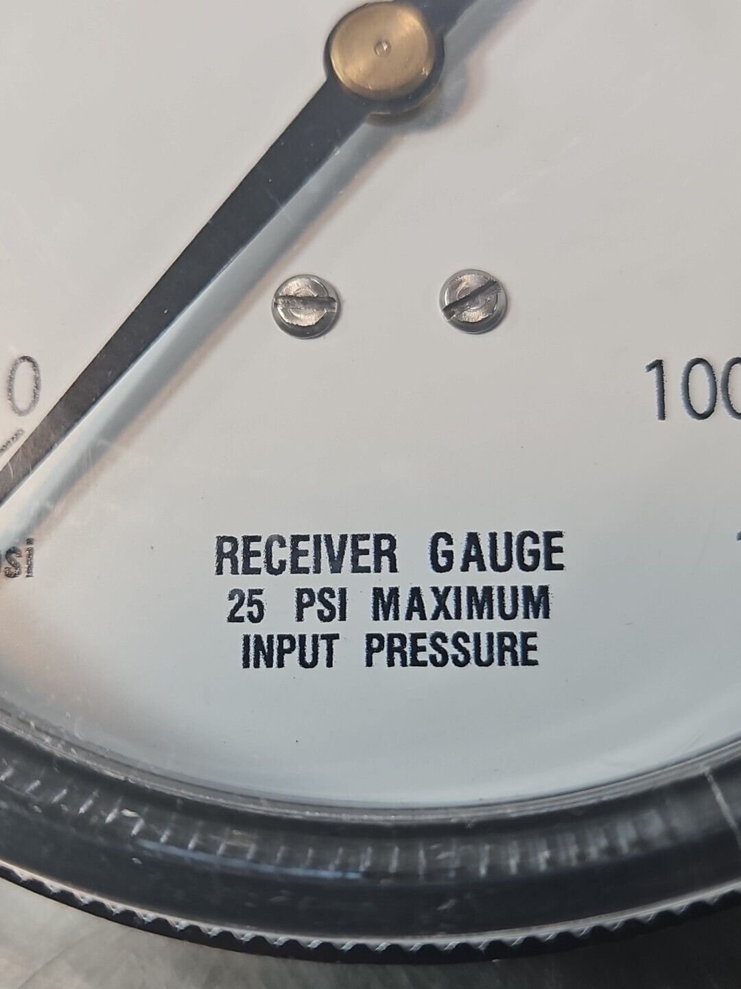 USG Receiver Gauge 25 PSI Input Pressure                                 loc6D20