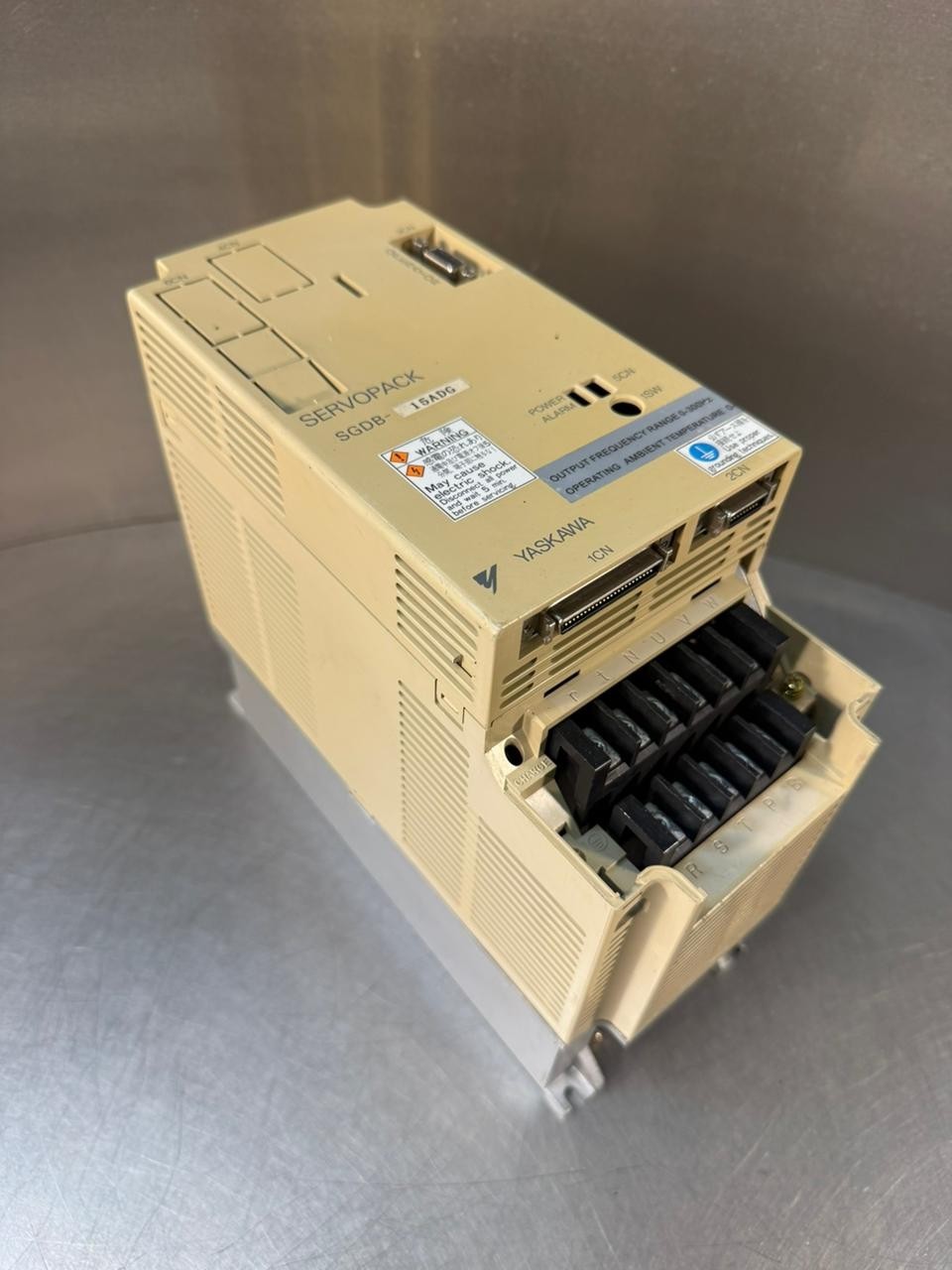 Yaskawa SGDB-15ADG Servopack Drive   3 Ph                          (1.4.1)