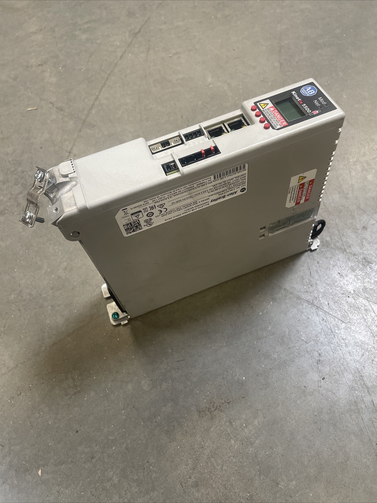 Allen Bradley 2198-H015-ERS Kinetix 5500  (12.5APK Servo Drive)              @1D