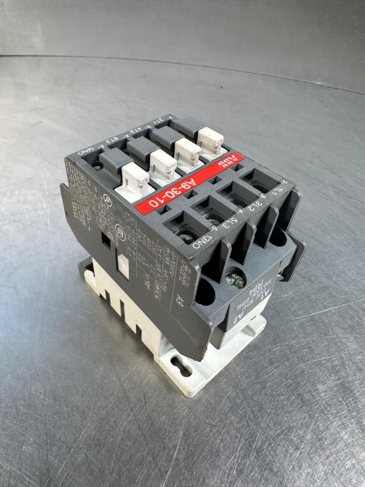 Abb A9-30-10 Contactor  Ui-1000V Coil (4D-39)