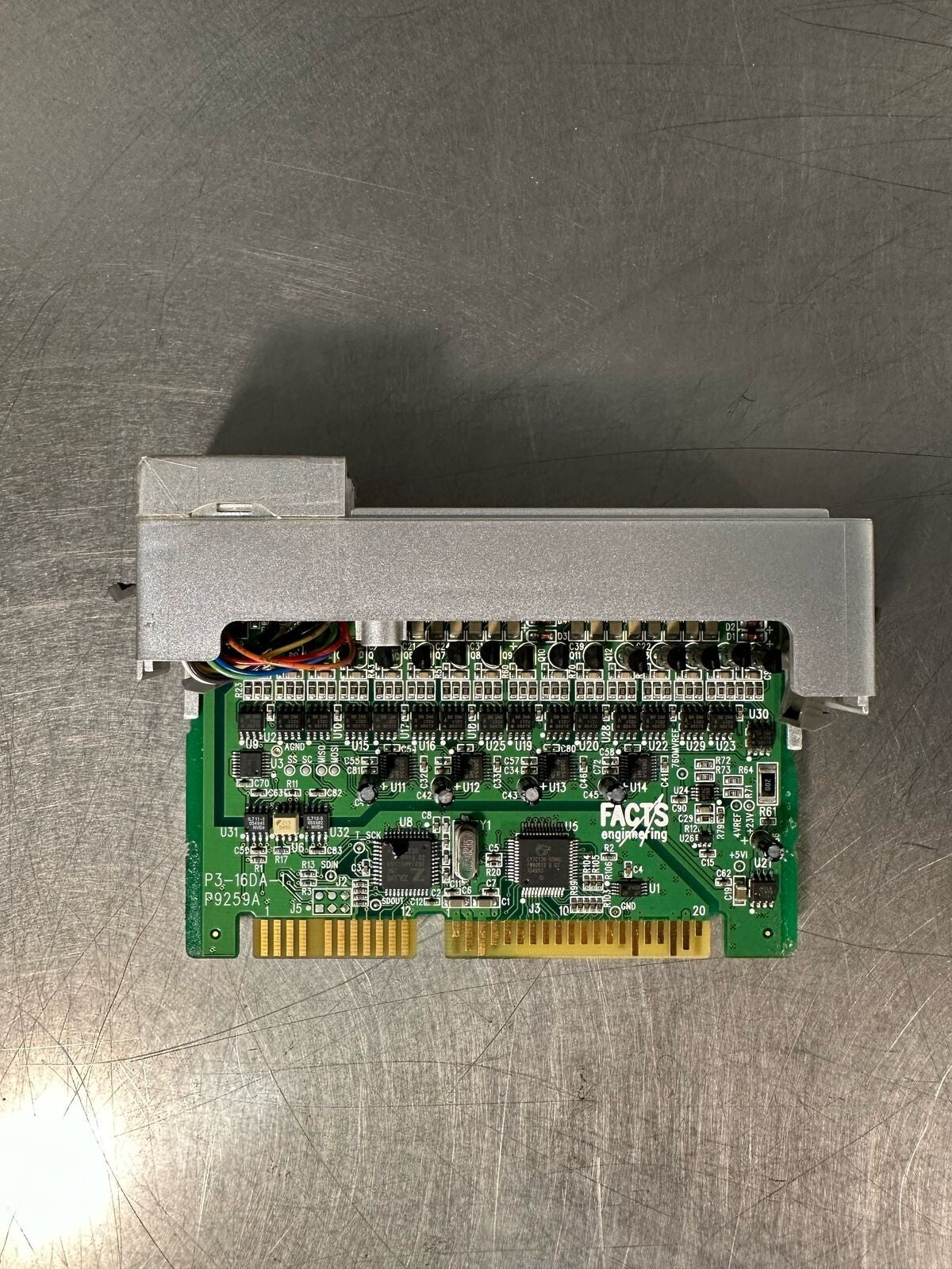 Automation Direct P3-16DA-1      16 CH Analog               (7.4.4)