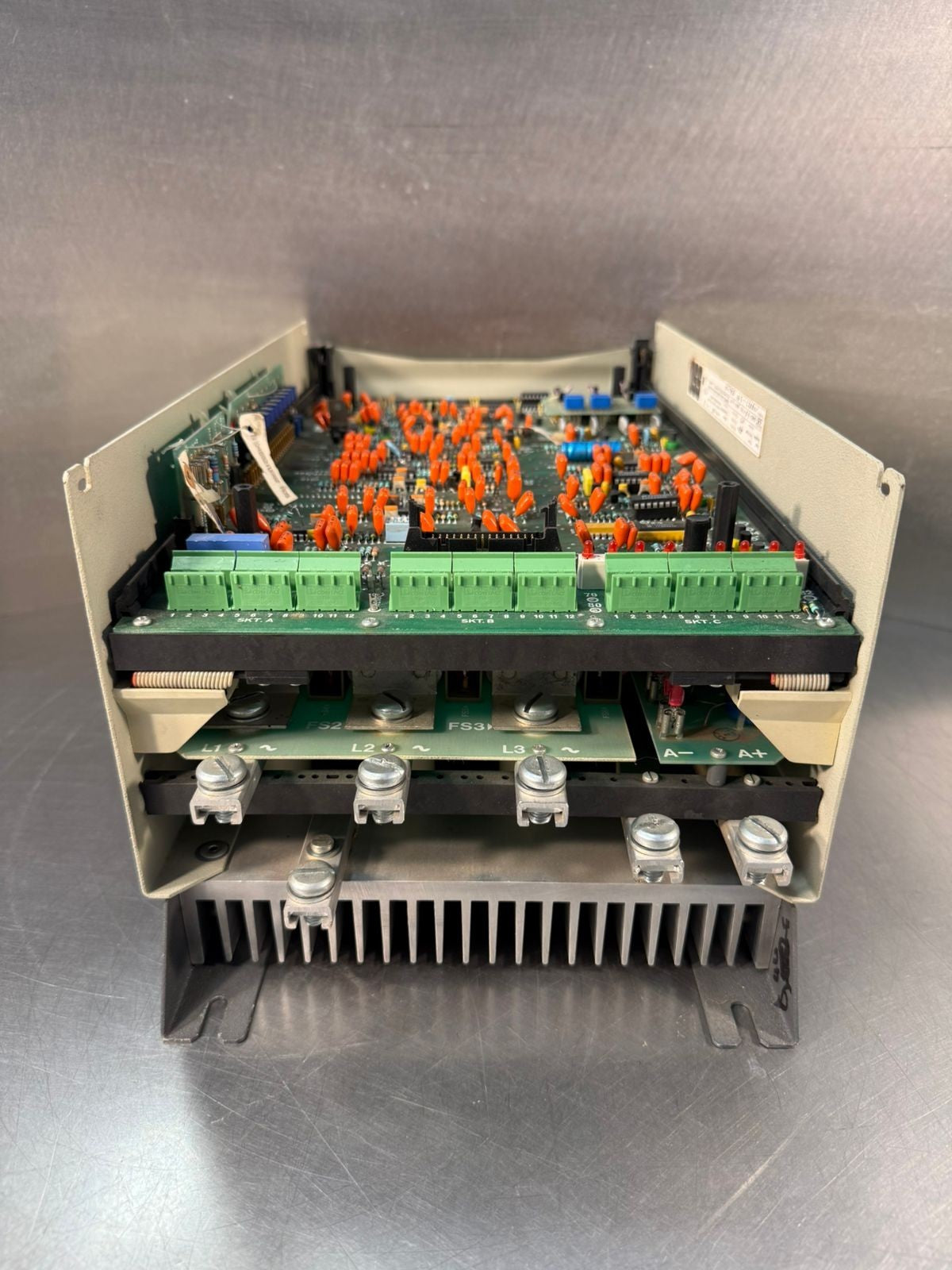 Ssd Drive 545-0650-9-8-1-175-1010-0-00                        (12.4.1)