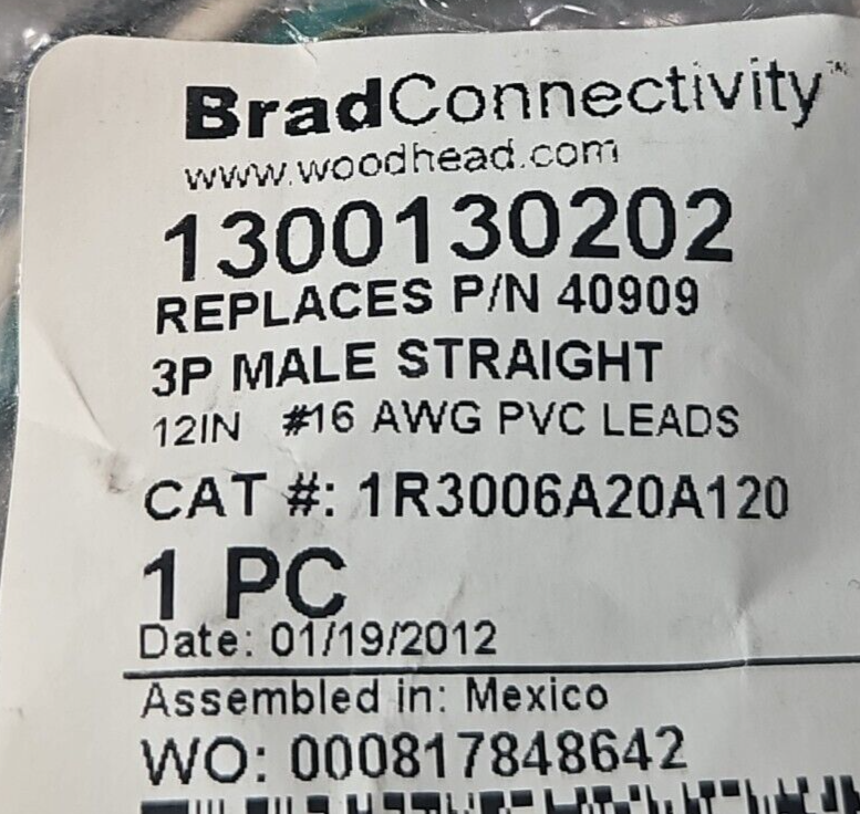BradConnectivity 1300130202 3P Male Straight (1R3006A20A120)             loc5D28