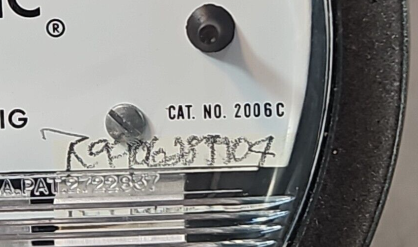 Dwyer Magnehelic 2006  Pressure Gauge 15 psig                            Loc5E16