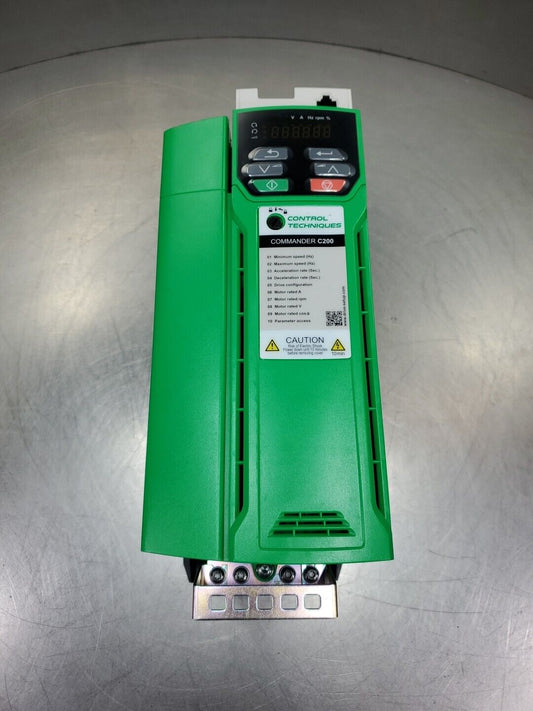 Control Techniques COMMANDER C200 C200-04200176A 5HP Drive.                   1Z