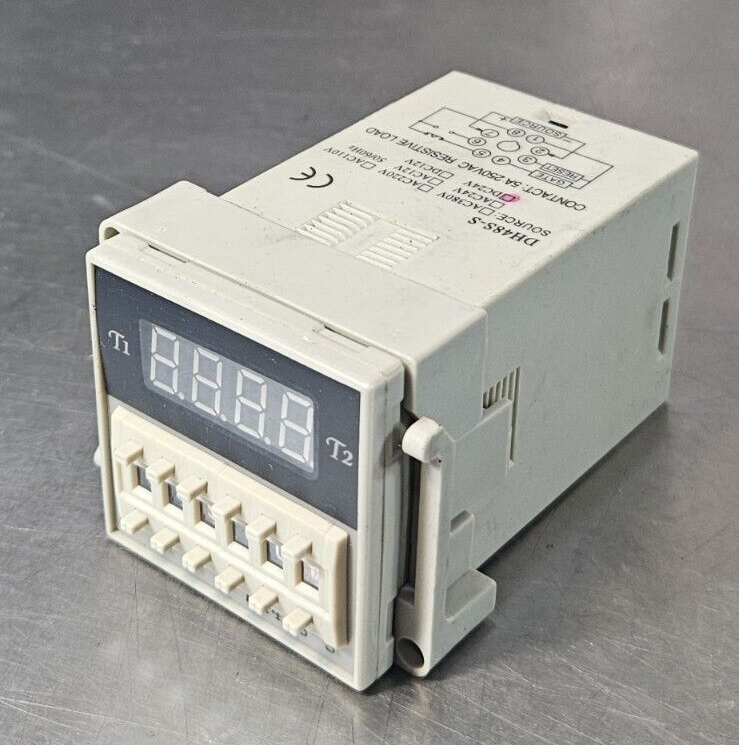 Omron DH48S-S Digital Programmable Time Relay Switch                    (BIN533)