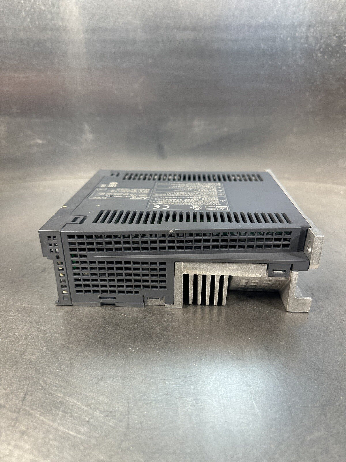 Mitsubishi MR-J3-100BS Servo Drive 200-230v-ac 170v-ac 1kw (BIN-1.2.4)