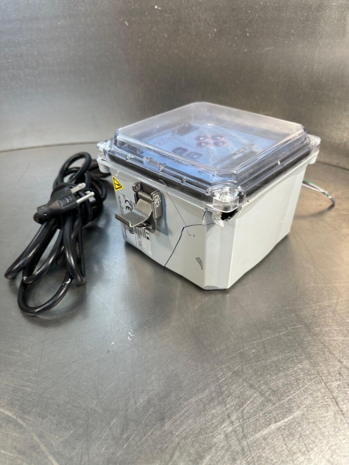 Walchem WCM-400-1N5U /   WCM-400-1N5U (2F-4)