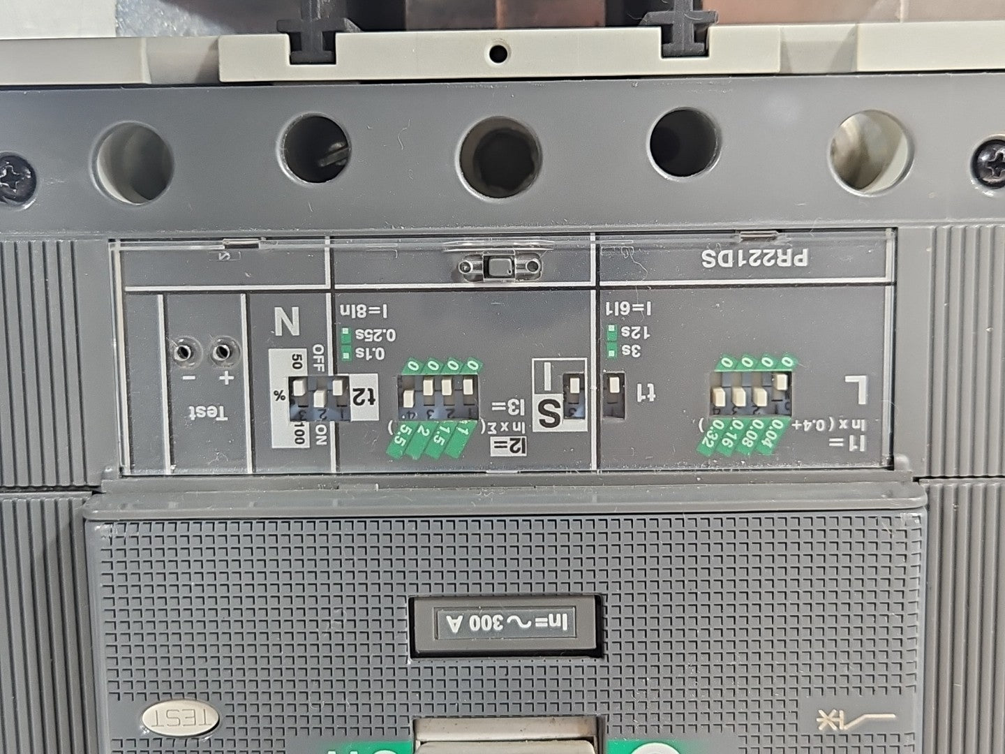 45850231