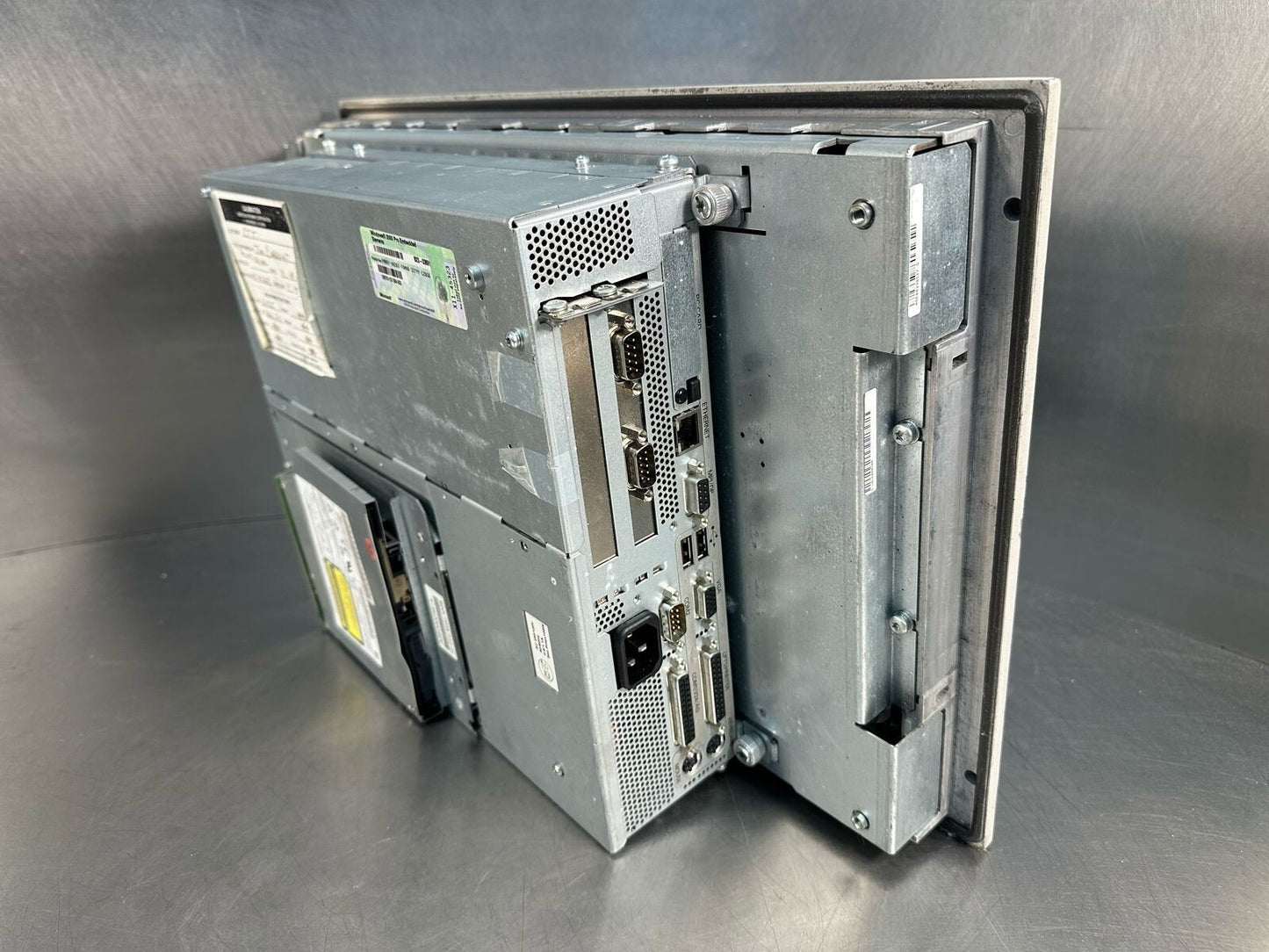 Siemens 6AV7724-1AB10-0AD0 Simatic Panel PC-670 120-230V (8.5.7)