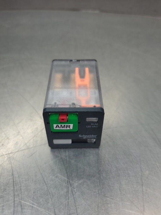 Schneider Electric RUMC32F7 11-Pin Relay.                                  4E-36