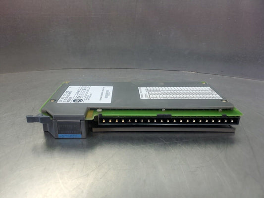 Allen Bradley 1771-IBD Ser. B 10 To 30VDC Input Module.                    3D-38