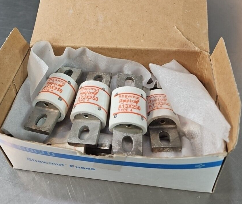 Ferraz Shawmut A13X250-4 Amptrap Fuse 250A 130V  BOX W/10                Loc4C43