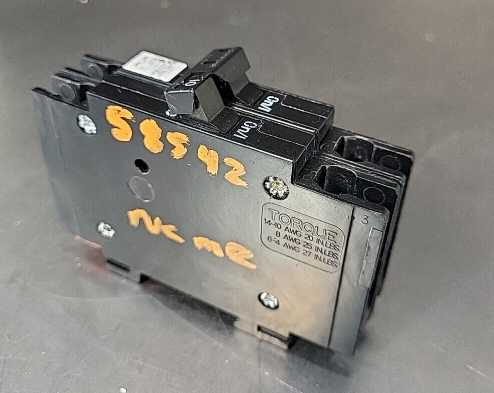 EATON  E-7819CIRCUIT BREAKER   120/240 VAC(BIN354)