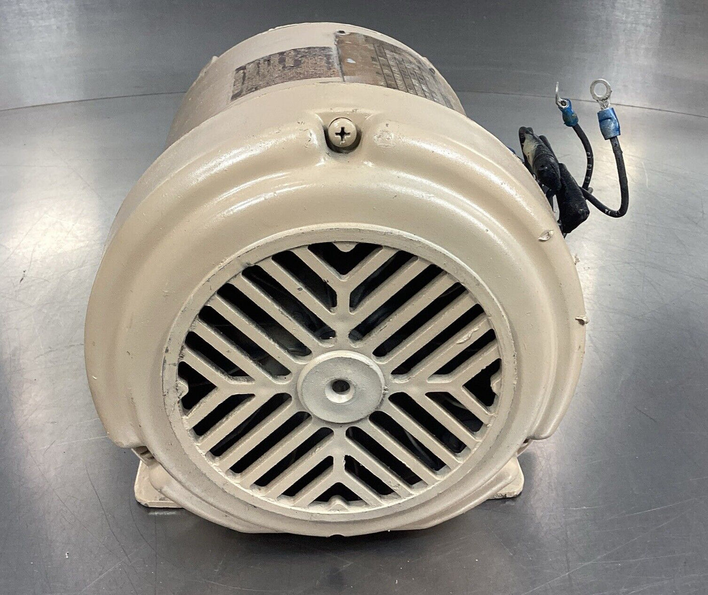 DAYTON  3N035  2HP ELECTRIC MOTOR 1740 RPM 145T FRAME 3 PHASE      1D