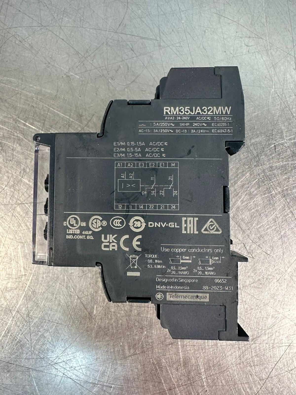 Schneider RM35JA32MW Harmony Current Control Relay 5A AC/DC 50/60Hz (2.3.1)