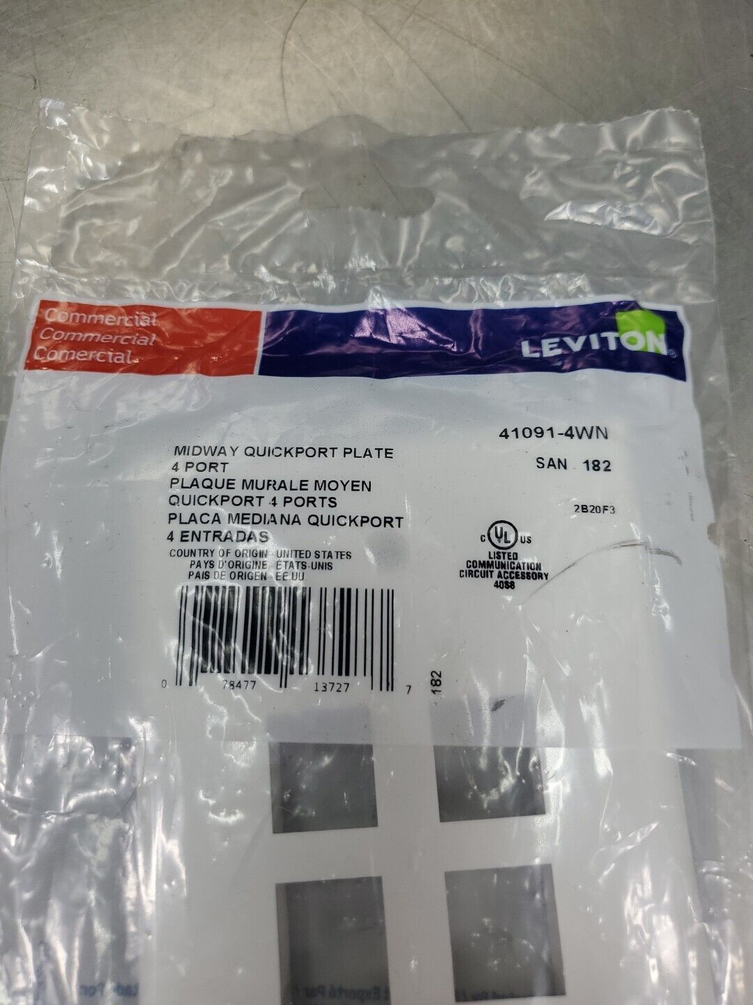 Leviton 41091-4WN White Midway Quickport 4-Port Wallplate.                 5E-30