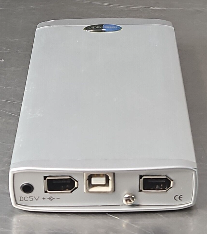 Total Micro 880GB 5400RPM EXTERNAL USB 2.0 / Firewire Hard Drive        (BIN423)