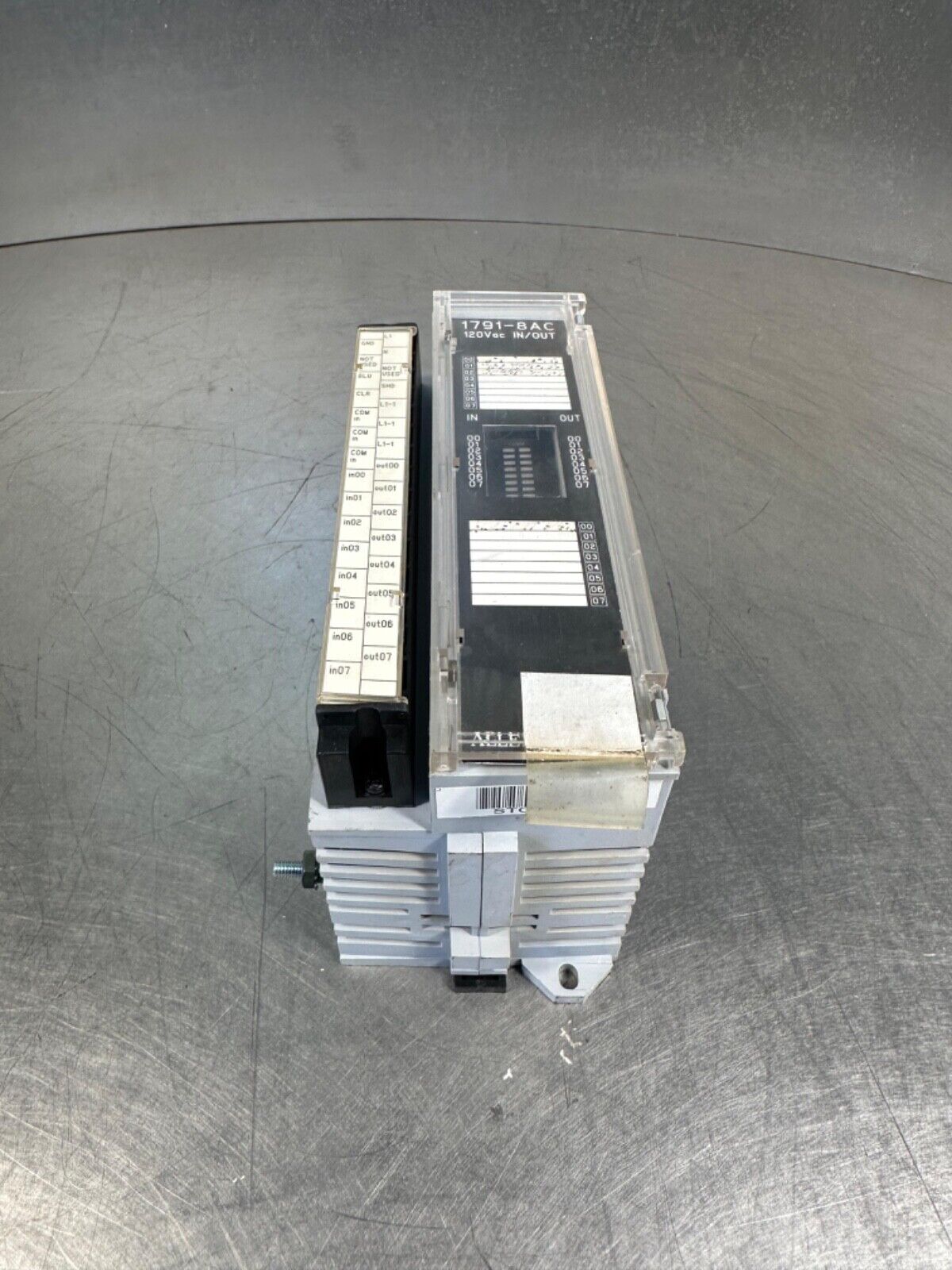 ALLEN BRADLEY 1791-8AC SerB Block I/O Module 120VAC 8 Inputs (3C-26)