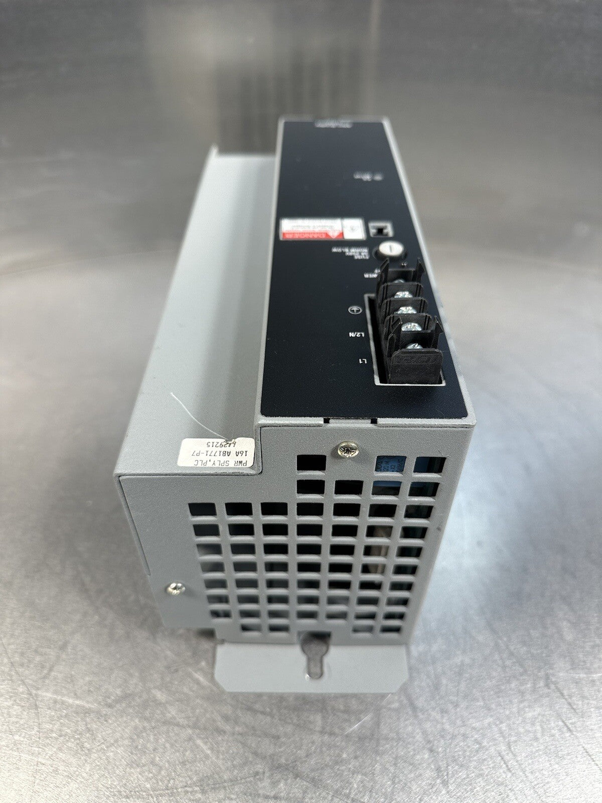 ALLEN BRADLEY 1771-P7 SER-D REV-C01 120/220VAC POWER SUPPLY (BIN-1.2.2)