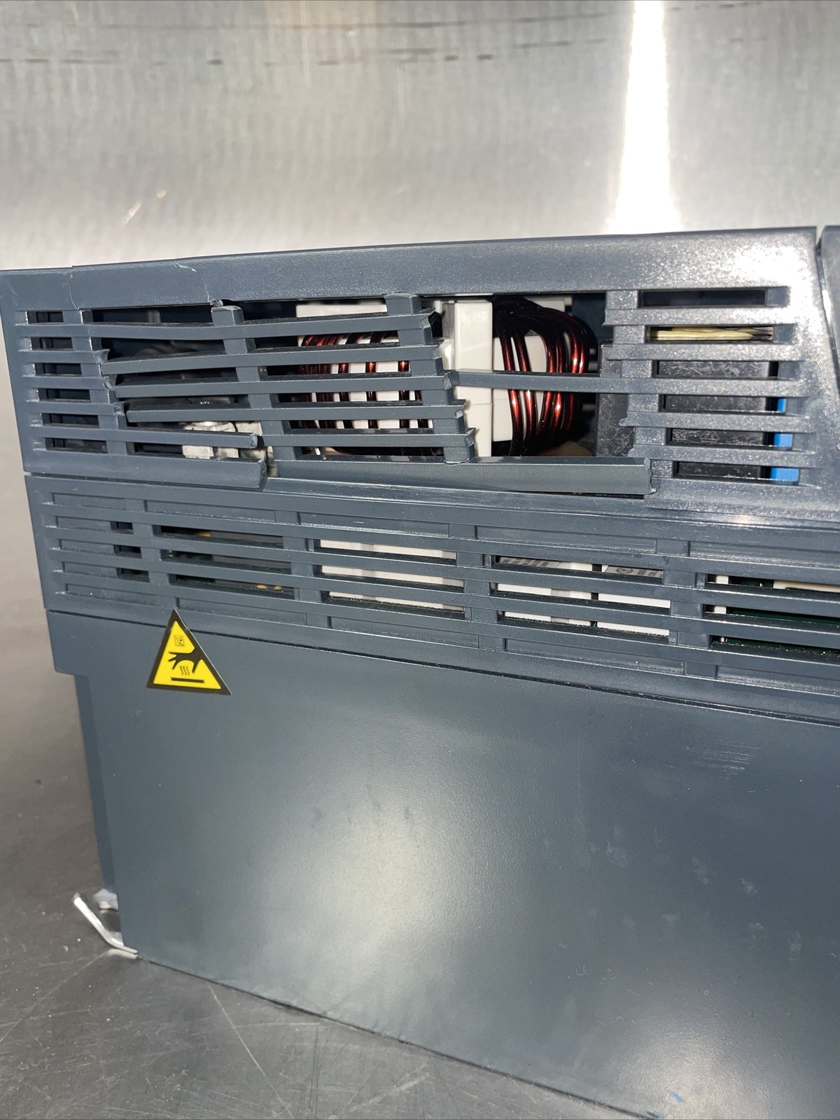 ATV320D11N4C  - Schneider Electric - Altivar 320 11kW 380..500V  3-phase 15HP@2a
