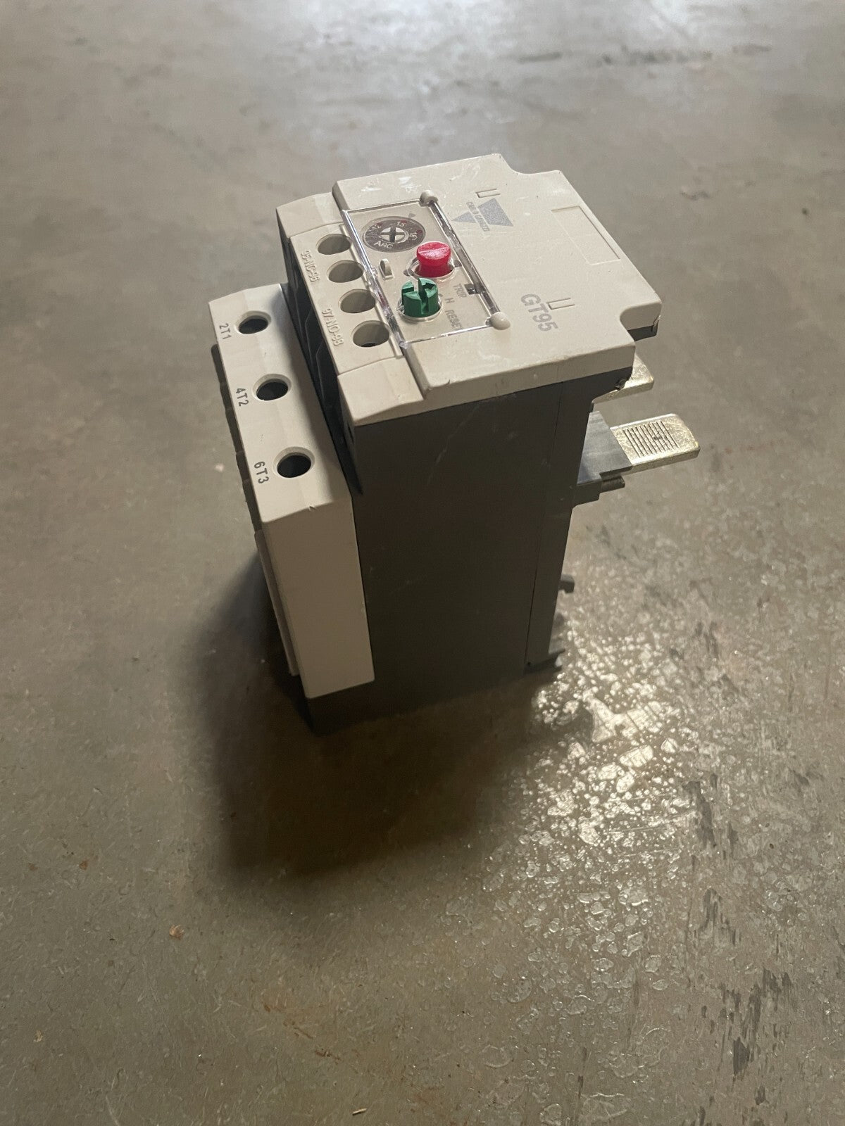 CARLO GAVAZZI GT95 TOR SCREW  95A 54-75A VDC @1E