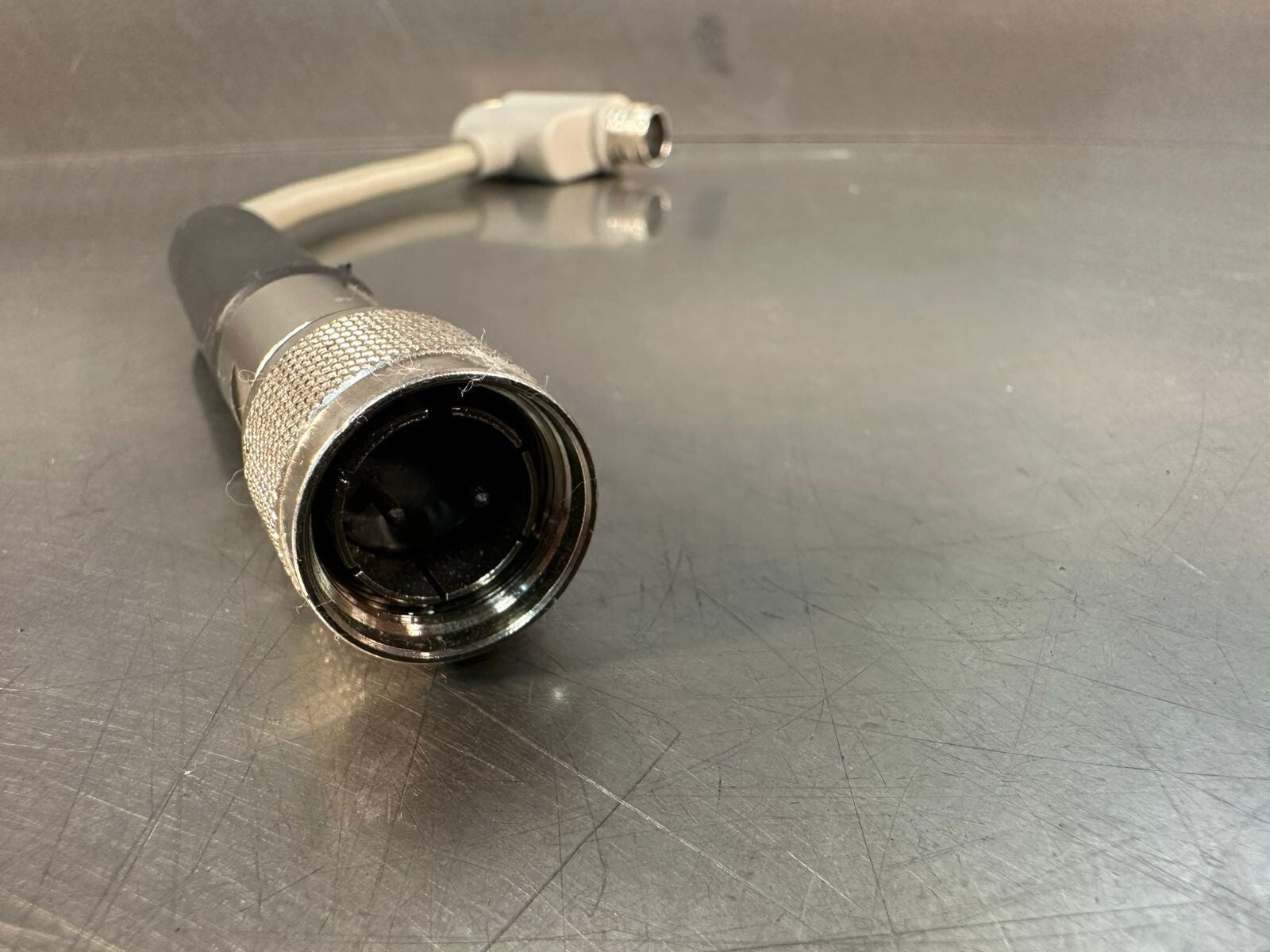 Awm E77981 2498, VW-1 80C 300V 36000675-001 Cable Connector Adap (7.2.2)