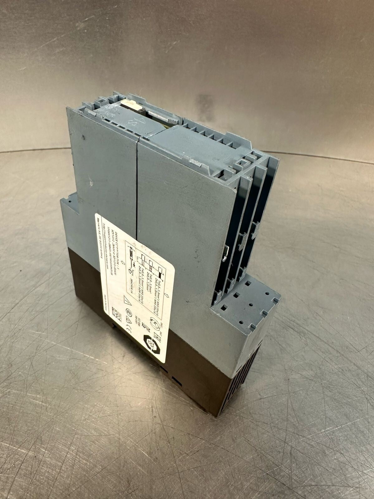 Siemens 3SK1211-2BB40 SAFETY RELAY                                  (5.4.4)
