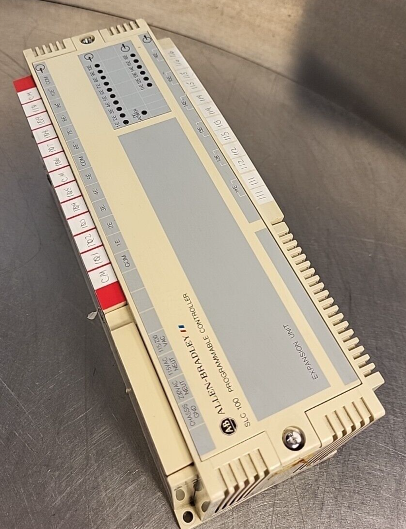 Allen Bradley SLC 100 1745 - E101 Program. Control Ser. A    (BIN 4.5.4)