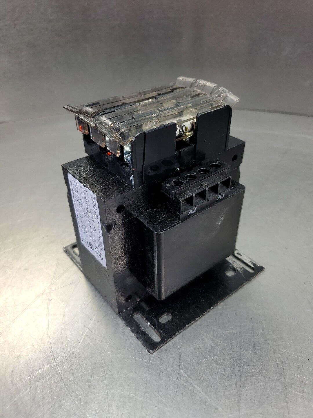 Allen Bradley 1497-E-BASX-3-N Series A, 0.250 KVA Transformer.             4B-33