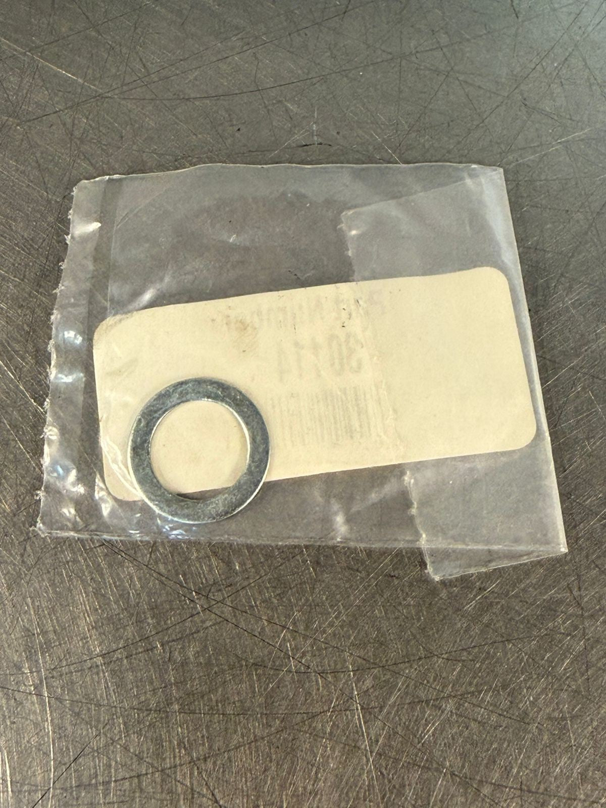 New Ring  30114  Part number 30114                               (3.1.1)