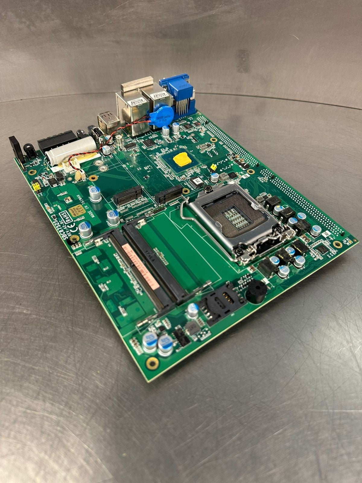 Axiomtek Industrial Motherboard SBC87525 Rev A2-RC (7.3.4)