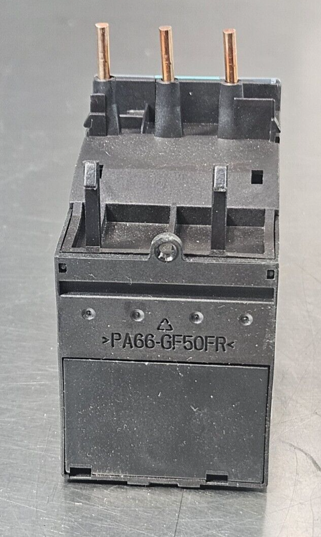 Siemens 3RU2126-4EB0 Sirius Overload Relay  (BIN2.3.3)