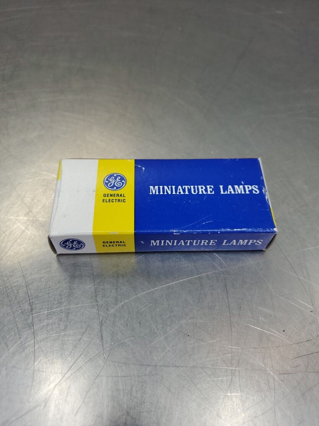 GE MPL410AH Miniature Lamps, (55Unit) - Box of 10.                         5E-28