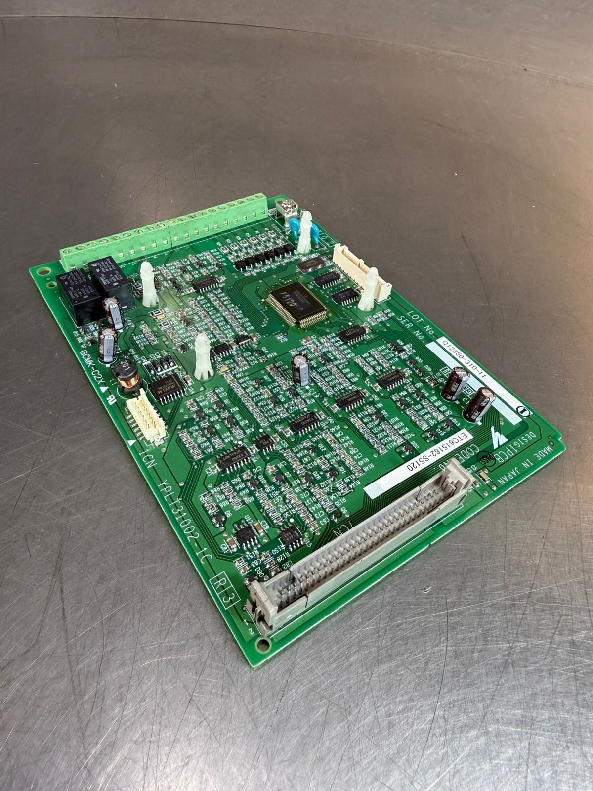 Yaskawa ETC615162-S5120 Drive Control Board                        (9.3.2)