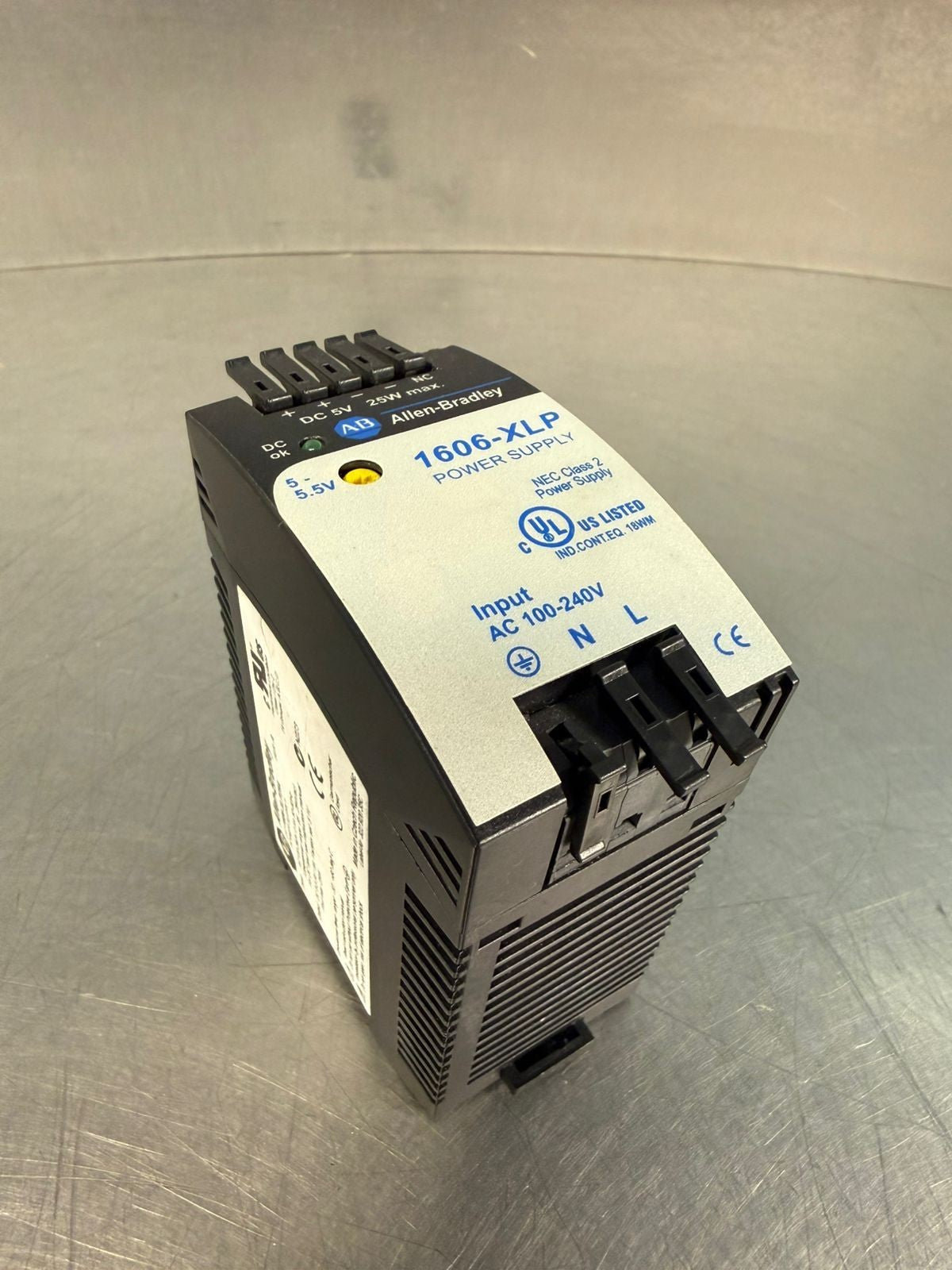 Allen-Bradley 1606-XLP25A /A Power Supply DC 5-5.5V/5A  (4.1.3)