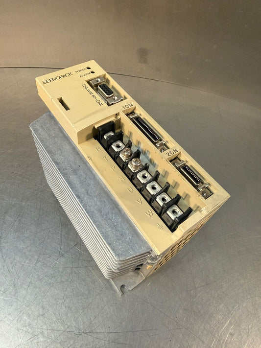 Yaskawa SGDA-04AS 1 PH Servopack 200-230Vac 6.0A                (1.5.1)