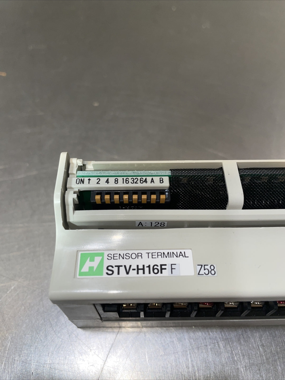 KURODA UNI-WIRE SYSTEM SVT- H16FF Z58 sensor TERMINAL broken cover. @2C