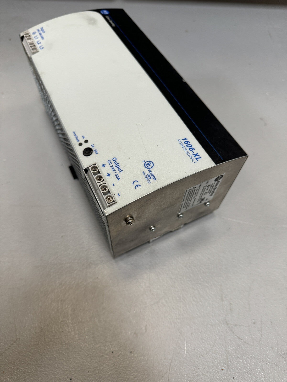 Allen Bradley 1606-XL720E-3 /A AC/DC  720W 24-28V 3PH 480V AC Input @2B(BIN3.5.2