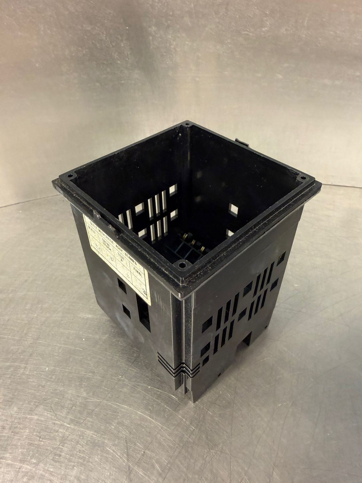 Honeywell Udc3200 DC3200-CE-2B0R-200-10000-EC-0 Case Only     (4.1.3)