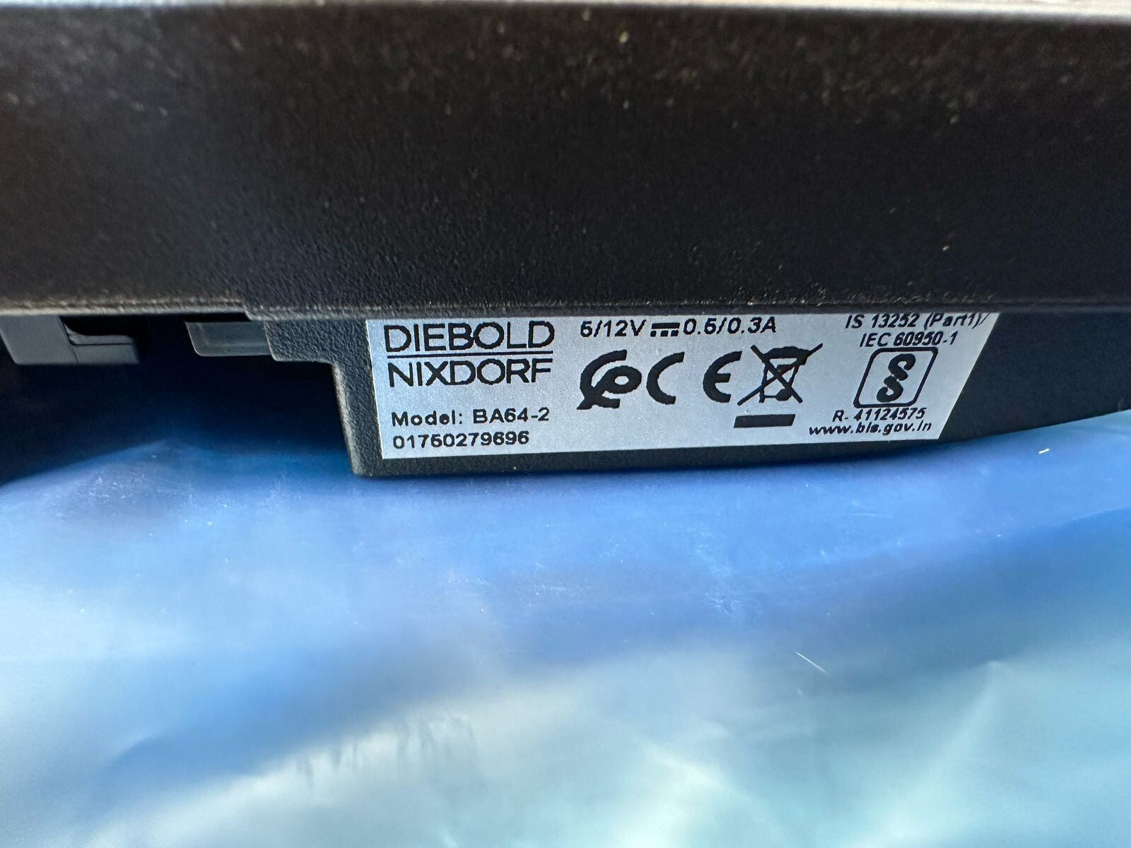 Diebold Nixdorf BA64-2 01750279696                                  (7.2.4)