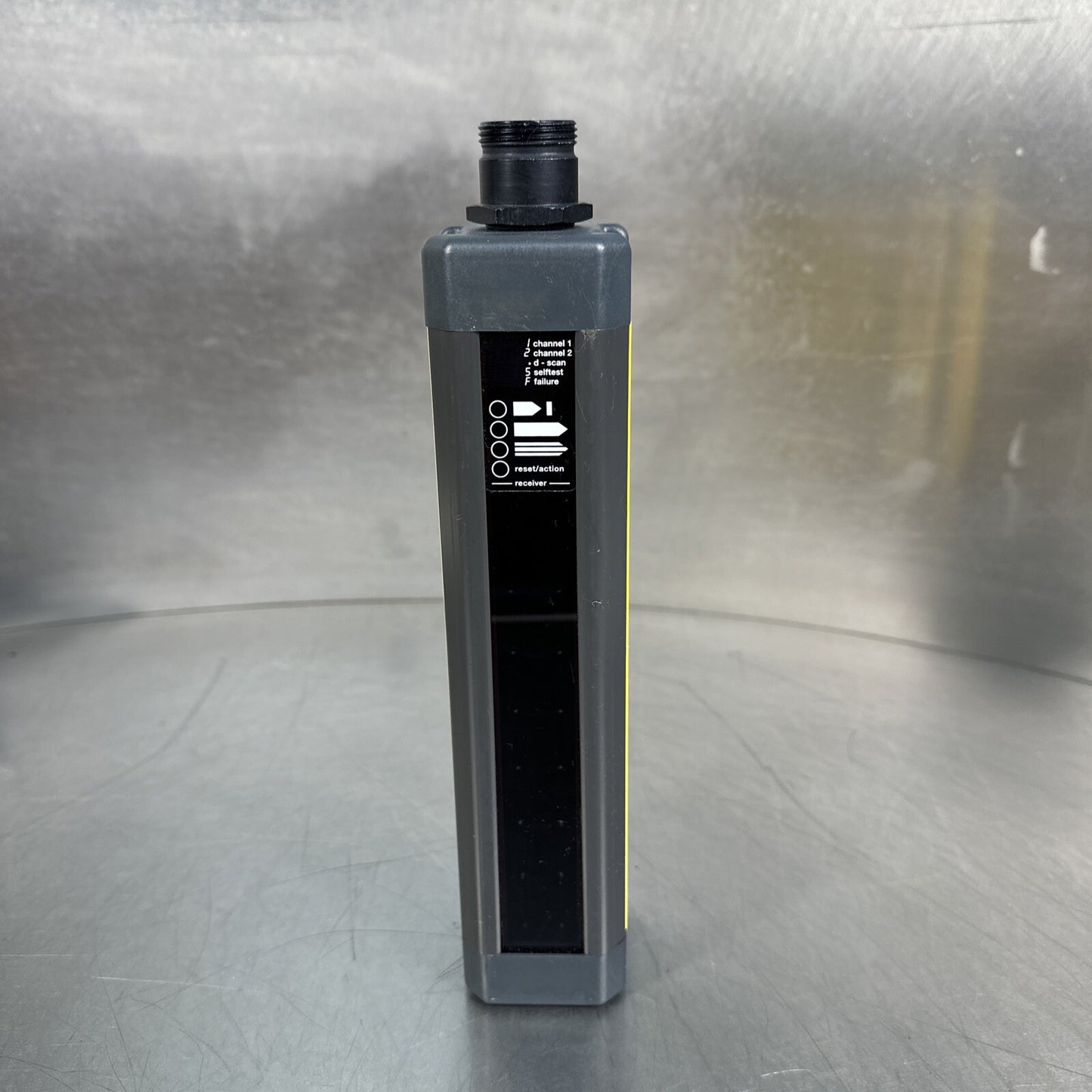 Siemens 3RG7842-4DB01 Siguard Light Curtain Receiver (BIN-1.1.1)