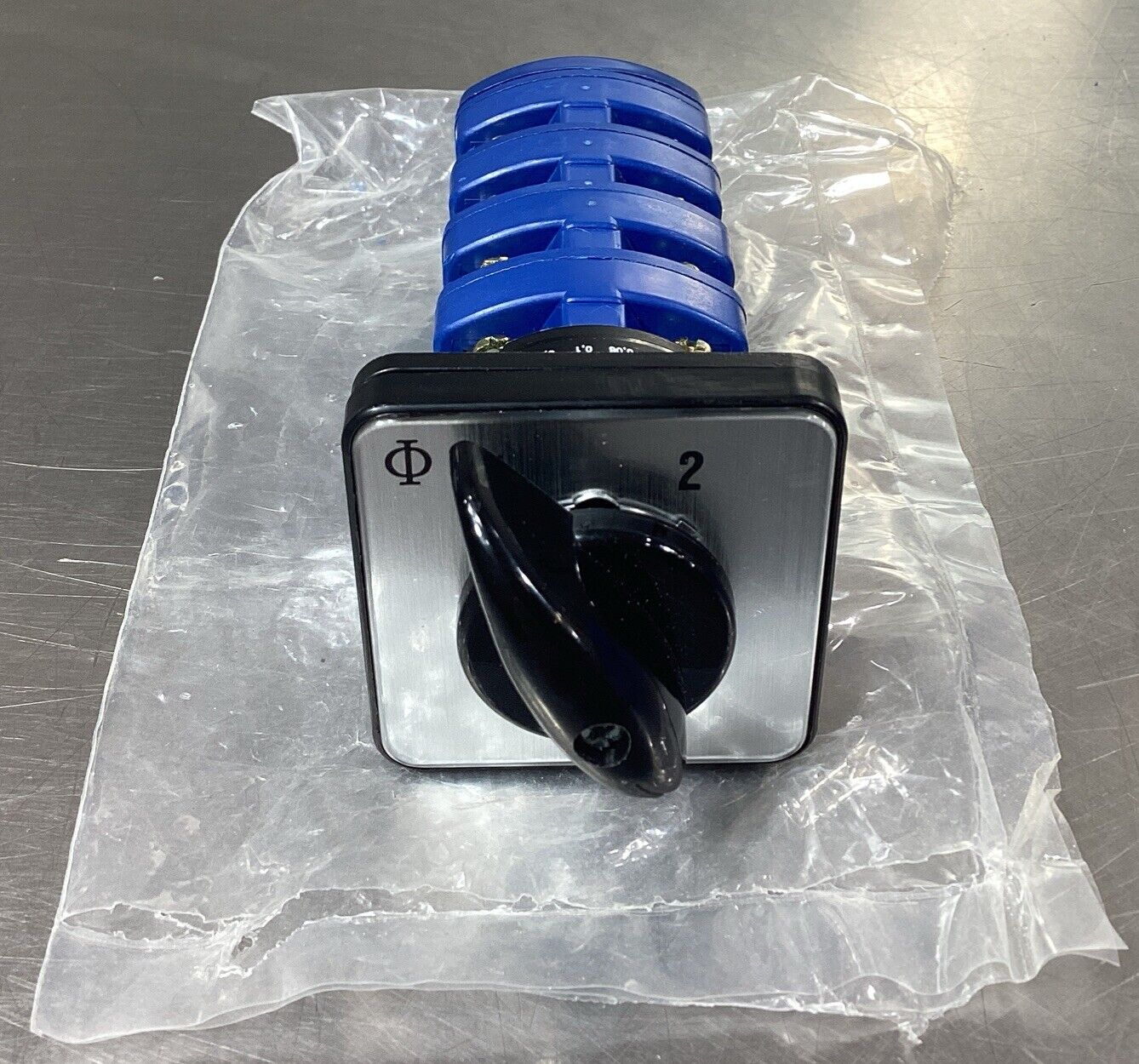 Kraus & Naimer  D11A  Control Rotary Switch         AC-23