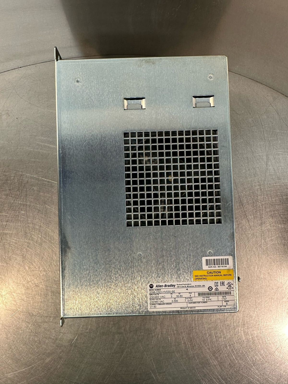 Allen Bradley 2098-DSD-HV030-SE /B 230/460Vac  Ultra3000                 (7.5.1)
