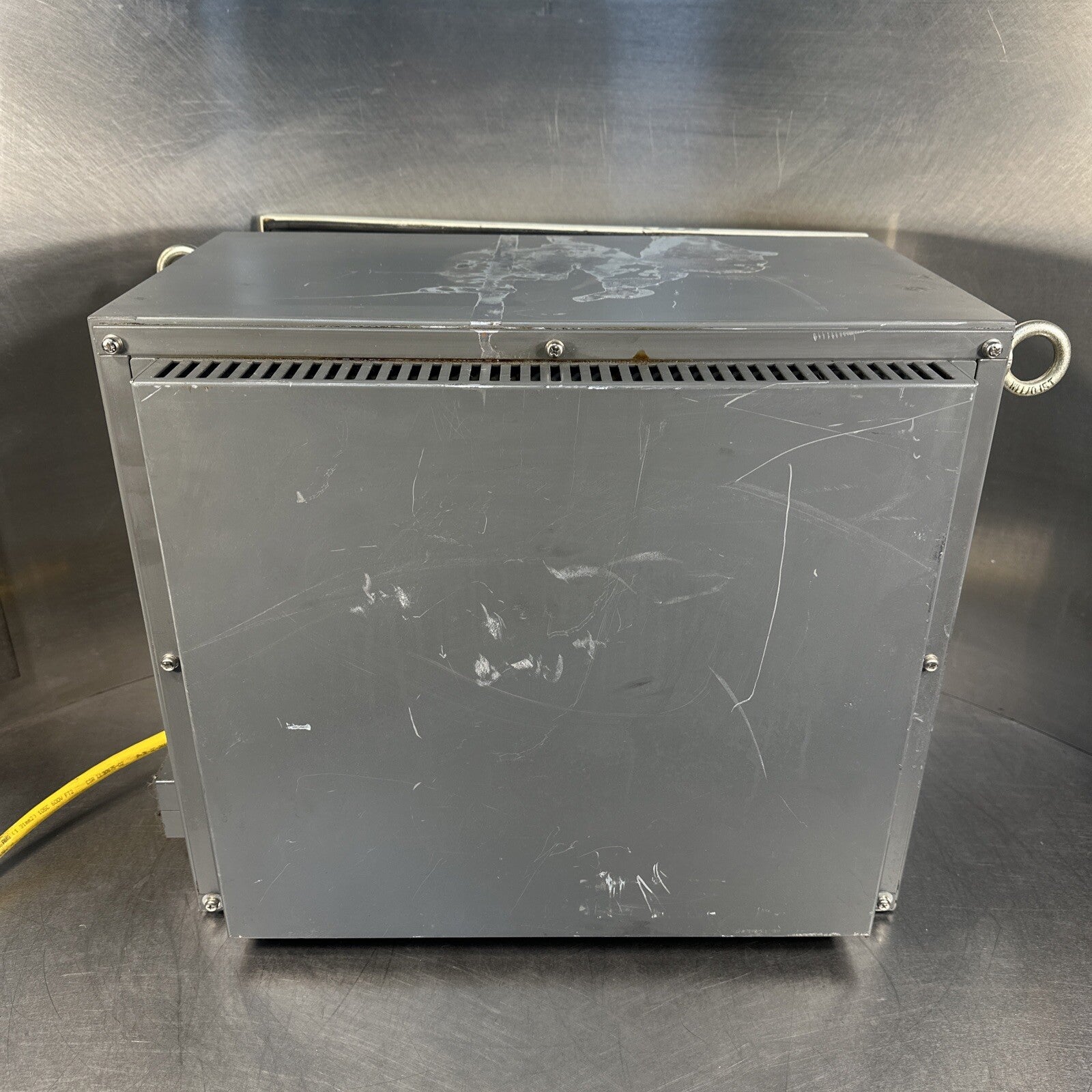 R-30ia Controller A05B-2551-B160 (Fanuc 200ic Industrial Robot)      (BIN-1.6.5)